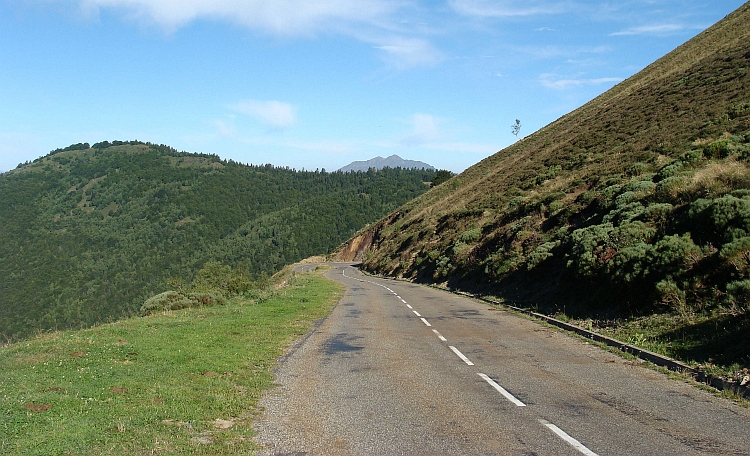 De weg naar de Port de Pailhères