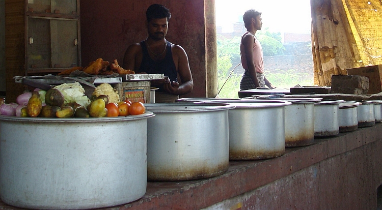 Tea house between Azamgarh and Gorakhpur