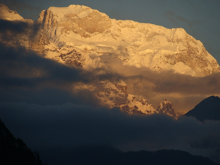 Het Massief van de Manaslu (8.163 m)