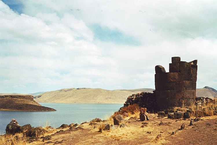 Death tombs of Sillustani